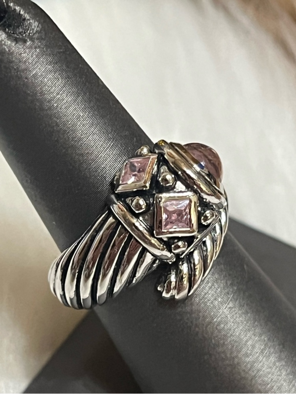 Pink Cable Wrap Around Ring - Picture 2 of 16